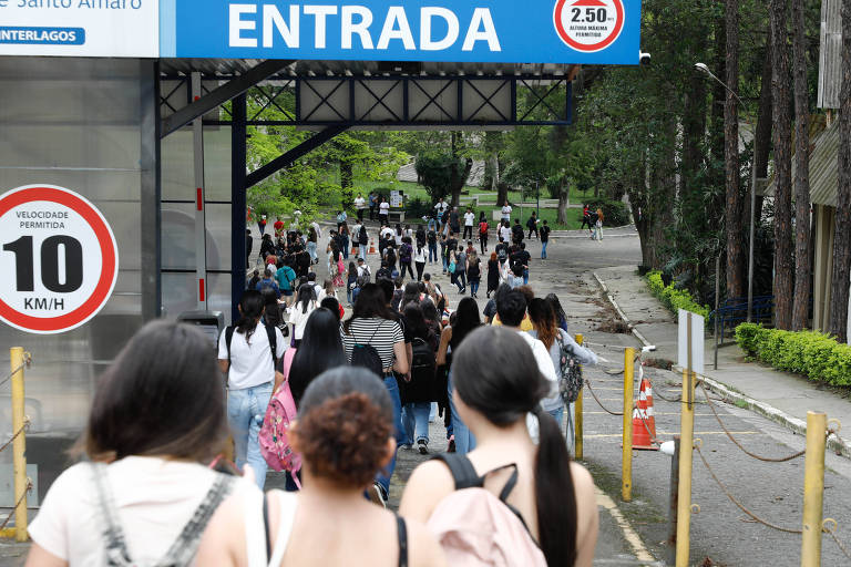 Prazo para pedir isenção de taxa do Enem 2024 acaba nesta sexta (26)