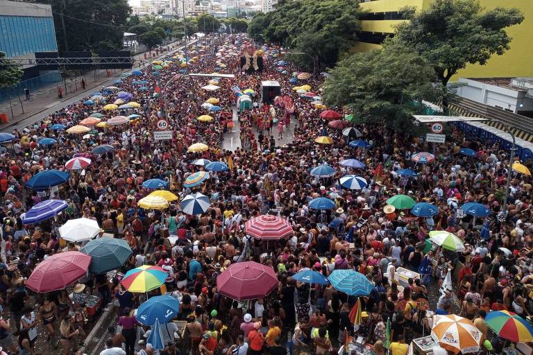 Ambev volta a patrocinar Carnaval mineiro