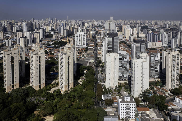 Alta busca por crédito e regra da Caixa já elevam juro imobiliário em bancos privados