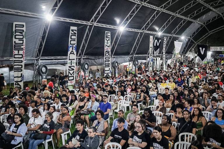 Levante Popular da Juventude adere ao fim da escala 6x1 em evento no RJ