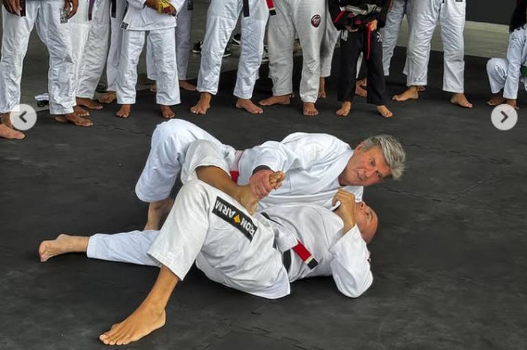 Ministro Luiz Fux dá seminário de defesa pessoal e jiu-jitsu a policiais do Bope