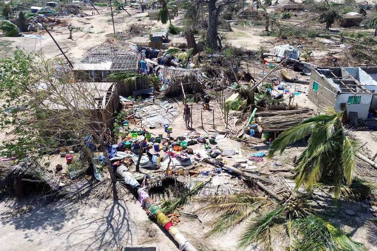 Ciclone que devastou arquipélago francês mata ao menos 34 em Moçambique