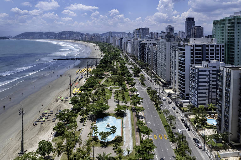 Veja onde estão as praias mais sujas em SP; Santos sai do ranking das piores