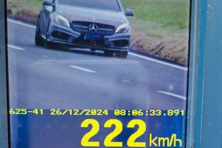 Mercedes é flagrado a 222 km/h na rodovia Castelo Branco, em SP