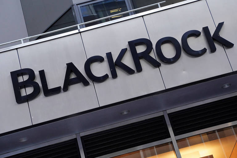 BlackRock abandona grupo climático em novo recuo ambiental de Wall Street