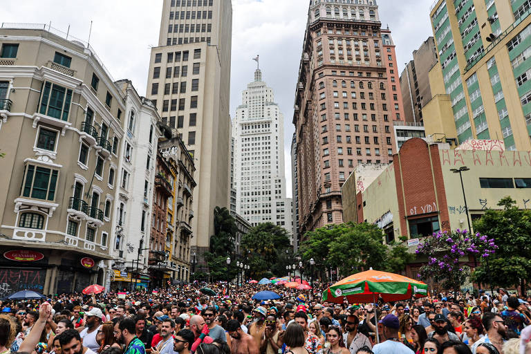 Charanga do França abre pré-Carnaval em São Paulo