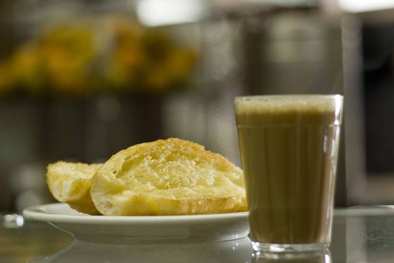 Pingado paulista amargou com alta do café