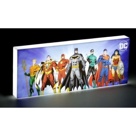 DC COMIC GROUP LIGHT