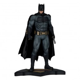 BATMAN V SUPERMAN DAWN OF JUSTICE BATMAN STATUA FIGURE MC FARLANE