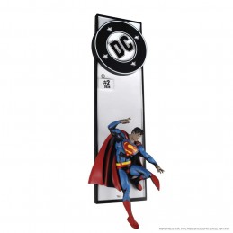 DC DIRECT SUPERMAN CORNER BOX STATUA FIGURE MC FARLANE