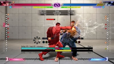 Snimak ekrana igre Street Fighter 6 na kom je prikazan trening nivo sa Input History Display-om vidljivim na levoj strani ekrana kako bi se prikazalo koje dugme je pritisnuto