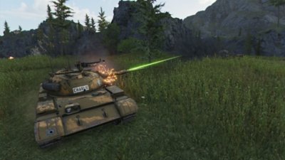 World of Tanks screenshot showing a tank in a grassy area