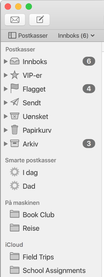 Mail-sidepanelet som viser standardpostkassene (som Innboks og Utkast) øverst i sidepanelet, og postkasser du har opprettet i På maskinen- og iCloud-delene.