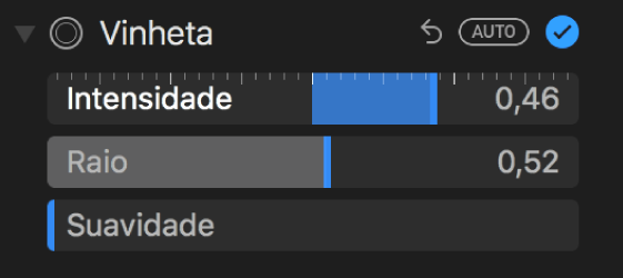 Os controlos de vinheta no painel Ajustar.