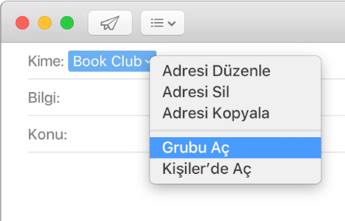 Mail’de Kime alanında bir grubun ve seçili Grubu Aç komutunu gösteren açılır menünün görüldüğü bir e-posta.