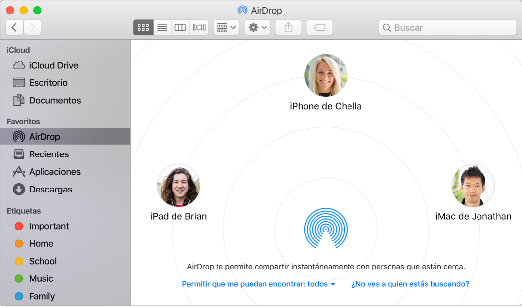 Una ventana del Finder con AirDrop seleccionado en la sección Favoritos en la barra lateral.