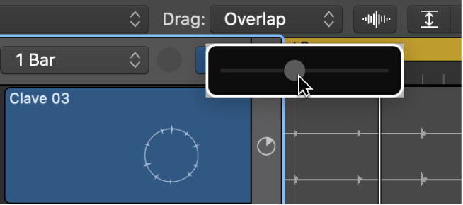 Figure. Using the zoom slider to adjust the zoom setting of the Live Loops grid.