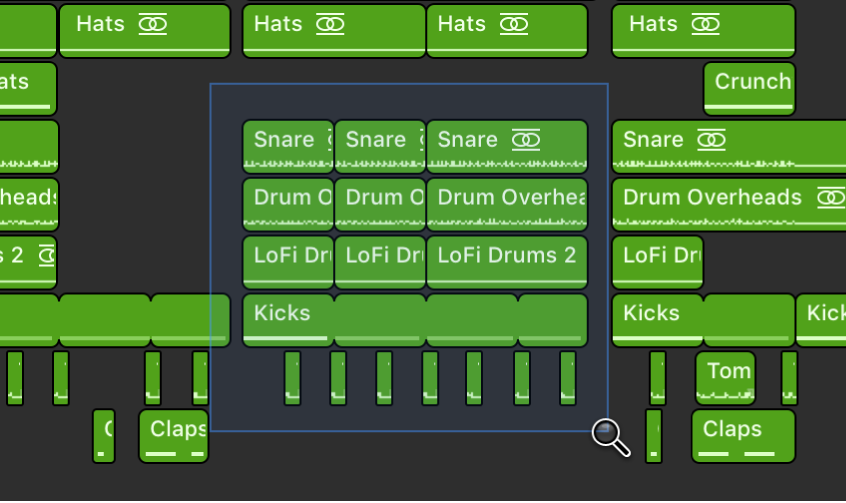 Figure. Arrange area showing a region selection with the Zoom tool.