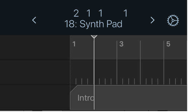 Figure. Ruler and playhead underneath the control bar display.