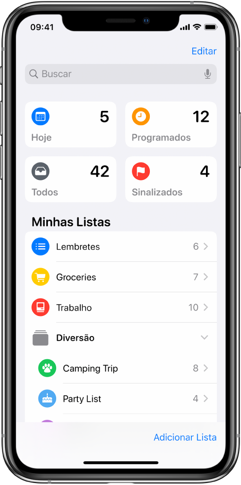 Uma tela mostrando várias listas em Lembretes. As listas inteligentes aparecem na parte superior para lembretes que vencem hoje, lembretes programados e lembretes sinalizados. O botão Adicionar Lista está na parte inferior direita.