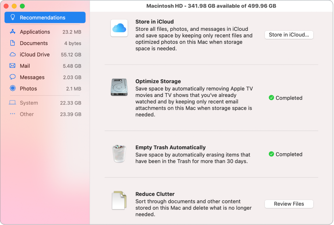 Krātuves preferenču logā Recommendations ir redzamas opcijas Store in iCloud, Optimize Storage, Erase Trash Automatically un Reduce Clutter.