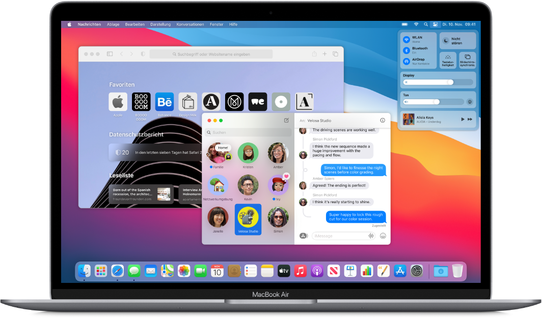 Ein MacBook Air-Schreibtisch mit Kontrollzentrum und verschiedenen geöffneten Apps.