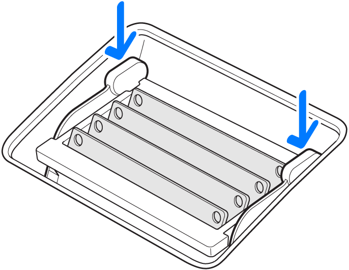 Une illustration de la manière dont les leviers de la baie de mémoire doivent être poussés dans le compartiment à mémoire.