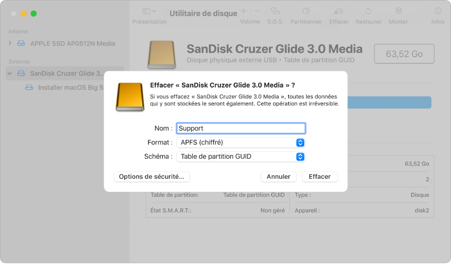 Une fenêtre Utilitaire de disque affichant la boîte de dialogue Effacer configurée pour reformater un disque flash dans un format APFS chiffré.