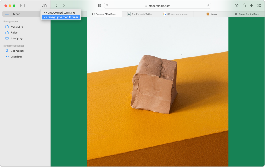 Et Safari-vindu som viser sidepanelet med eksisterende fanegrupper, hovedvinduet med flere faner åpne og valg for å opprette en ny faneguppe.