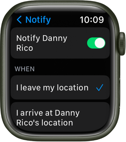 The Notify screen in the Find People app. “When I leave my location” is selected.