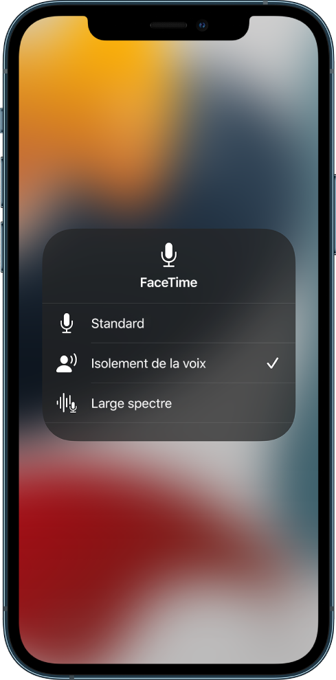 Les réglages Micro du centre de contrôle pour les appels FaceTime, avec les réglages audio Standard, « Isolement de la voix » et « Large spectre ».