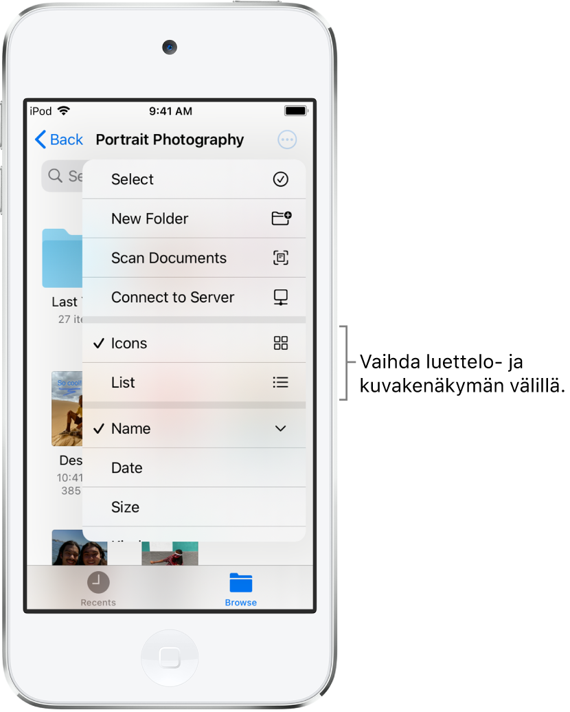 iCloud Drive -sijainti Valokuvaus-tiedostoille. Kohteet on järjestetty nimen perusteella, ja ne ovat kansio nimeltä Mökkiremontti sekä seuraavat kuusi dokumenttia: Aavikkopysähdys, Karen Blue, Järvenranta, Vehreät varjot, Mark Flip ja Susan Green. Lähellä oikeaa yläkulmaa on painike, jolla vaihdetaan luettelo- ja kuvakenäkymän välillä.