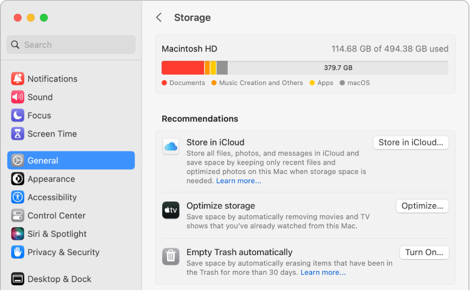 Les réglages Recommandations pour le stockage, présentant les options Stocker dans iCloud, Optimiser le stockage, et Vider la corbeille automatiquement.