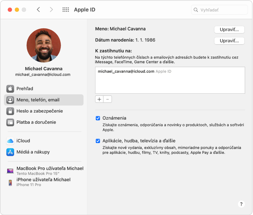 Nastavenia Apple ID s postranným panelom obsahujúcim rôzne typy možností účtu, ktoré môžete použiť, a nastaveniami Meno, telefón, email pre existujúci účet.