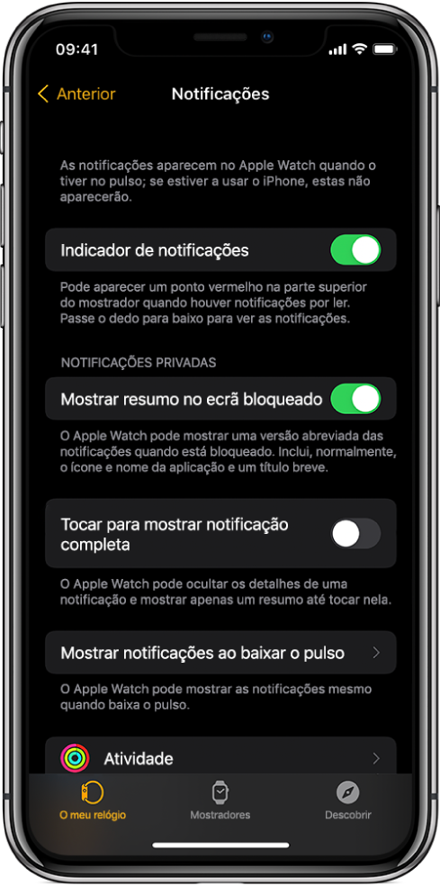 O ecrã Notificações na a aplicação Apple Watch, no iPhone, com as fontes das notificações.