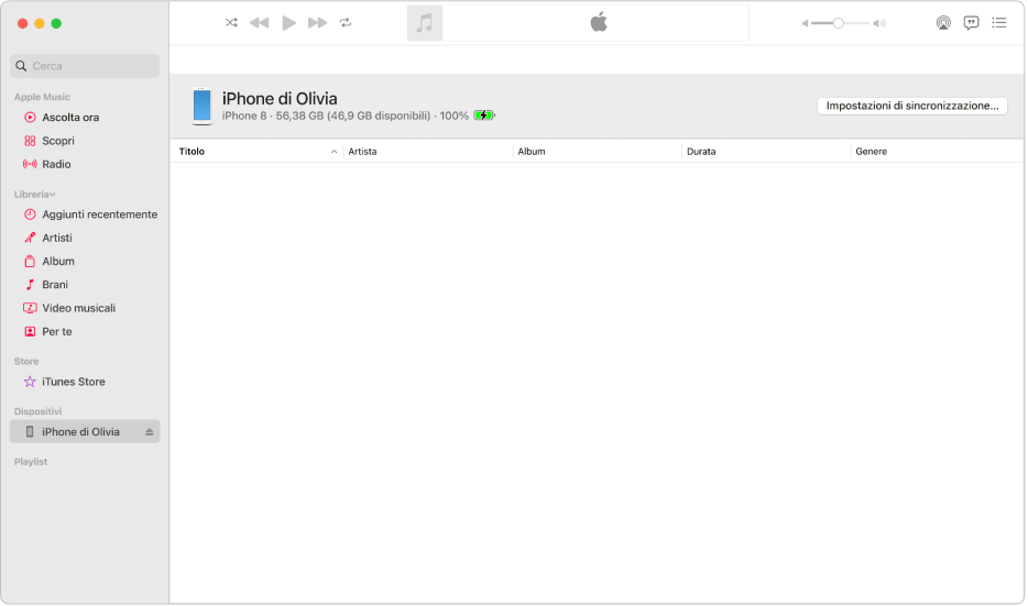 La finestra di Musica con un dispositivo (iPhone di Giulia) nella barra laterale. Il pulsante “Impostazioni di sincronizzazione” nell’angolo in alto a destra consente di aprire il Finder.