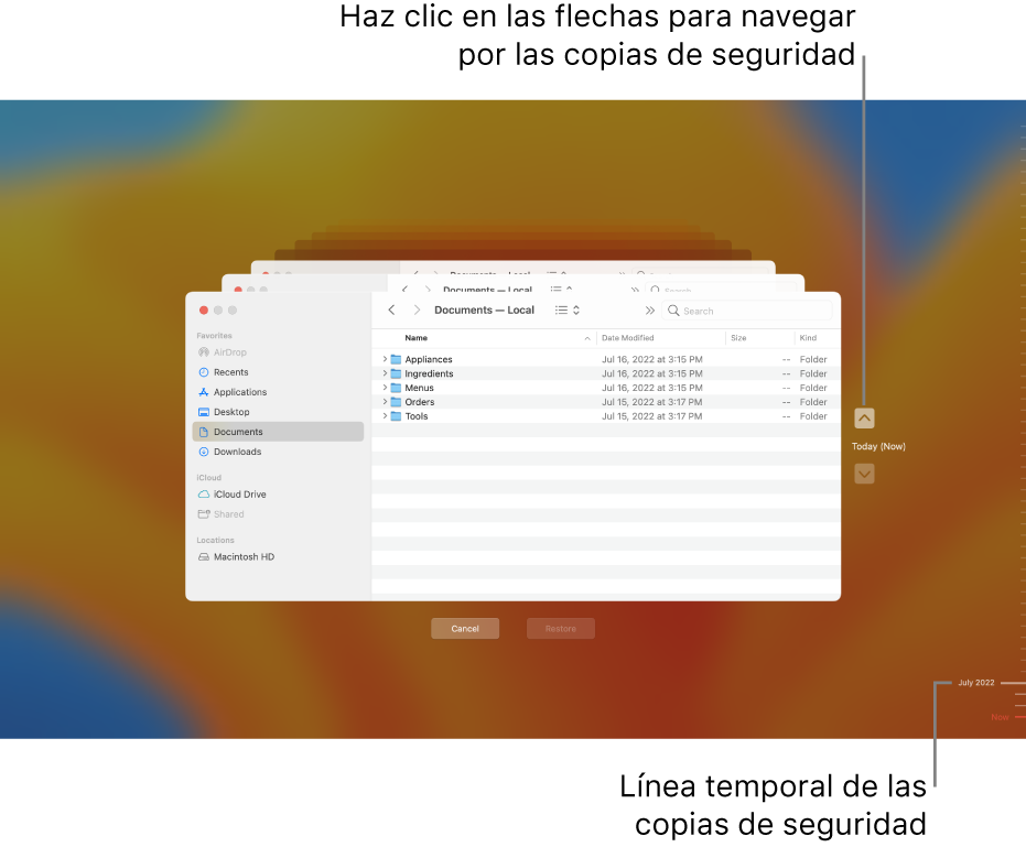 La ventana de Time Machine con varias pantallas del Finder apiladas para representar copias de seguridad, con flechas para la navegación. Las flechas y el control temporal de las copias de seguridad de la derecha te ayudan a recorrer tus copias de seguridad para elegir los archivos que quieres restaurar.