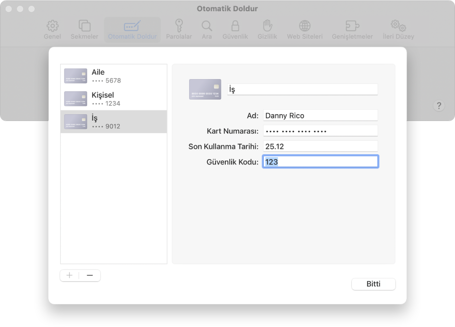 Kartın güvenlik kodu da dahil olmak üzere kredi kartı bilgilerini girme penceresi.