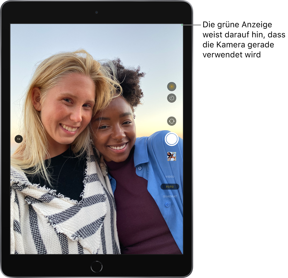 Der Bildschirm der App „Kamera“. Ein grüne Statusanzeige oben rechts zeigt, dass die Kamera verwendet wird.