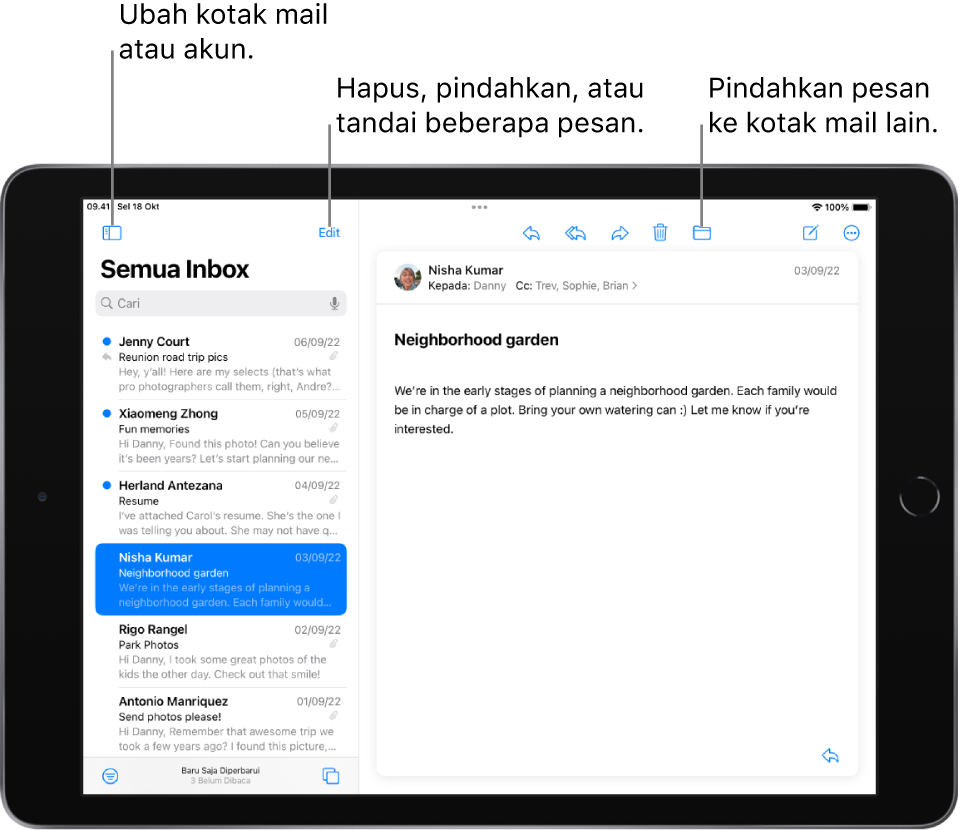 Inbox Mail dengan daftar email di sebelah kiri, dan email yang terbuka di sebelah kanan. Tombol untuk beralih ke kotak mail lain berada di pojok kiri atas. Di sebelah kanan terdapat tombol Edit untuk menghapus, memindahkan, atau menandai beberapa pesan. Sebelah kanan bagian tengah bar alat terdapat tombol untuk memindahkan pesan yang terbuka ke kotak mail lain.