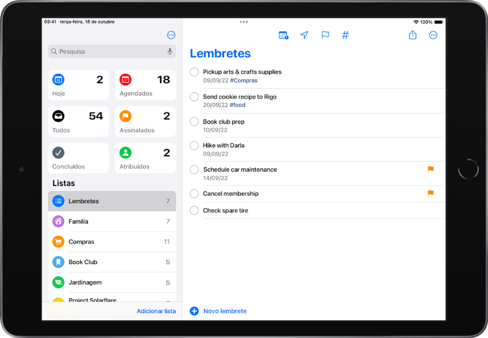 Um ecrã de Lembretes com listas de lembretes no lado esquerdo e uma lista de afazeres no lado direito. O botão Novo lembrete em baixo, ao centro.