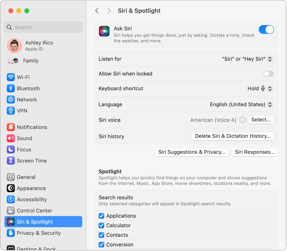 Jendela pengaturan Siri dengan Minta Siri dipilih, serta beberapa pilihan untuk menyesuaikan Siri di sebelah kanan.