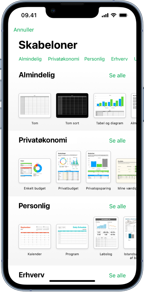 Skabelonvælgeren, der viser en række kategorier langs toppen, som du kan trykke på for at filtrere mulighederne. Derunder vises miniaturer af færdige skabeloner opstillet i rækker efter kategori med Seneste øverst efterfulgt af Almindelig og Privatøkonomi. Knappen Se alle vises ovenover og til højre for hver kategorirække. Knappen Sprog & område ses i øverste højre hjørne.