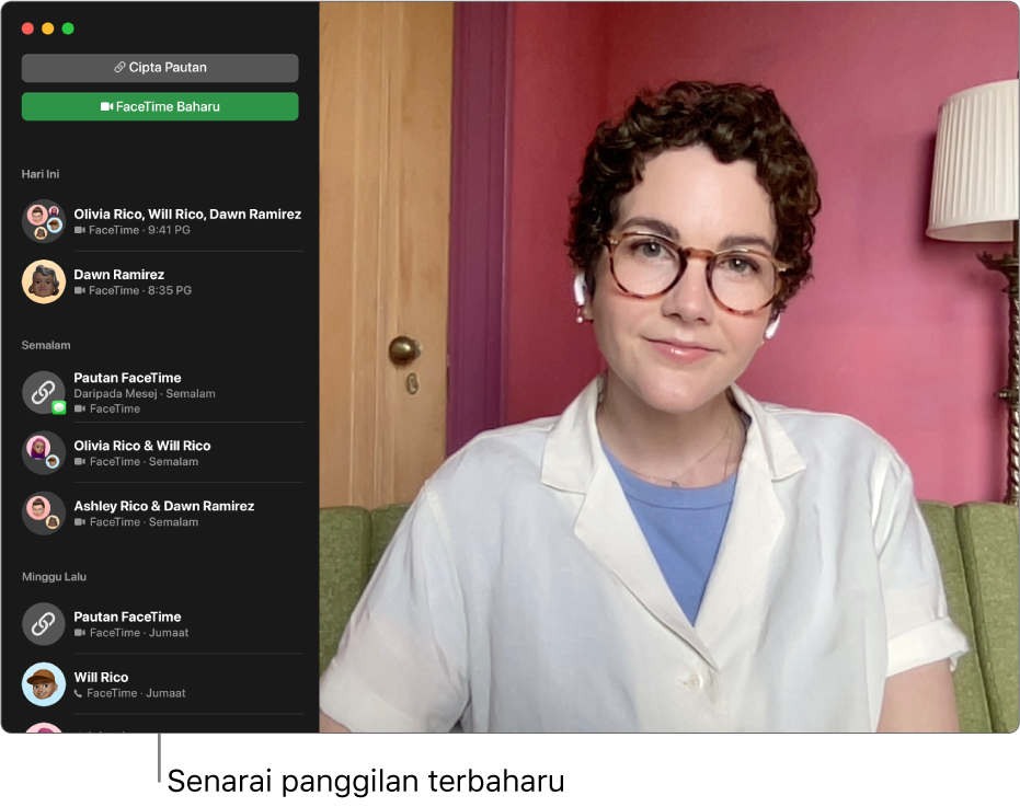 Tetingkap FaceTime menunjukkan senarai pemanggil terkini di sebelah kiri.