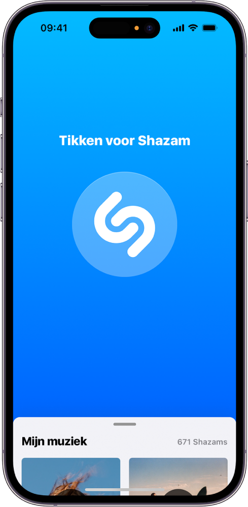 Het hoofdscherm van de Shazam-app met de Shazam-knop.