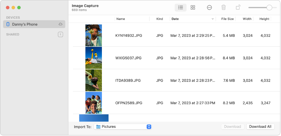 The Image Capture window showing pictures to be imported from an iPhone.