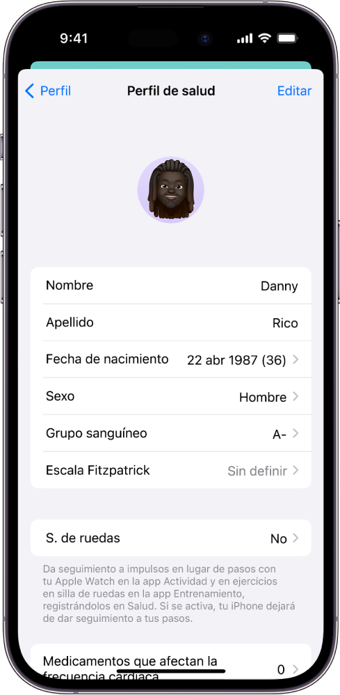 La pantalla Perfil de salud, que incluye campos para el nombre, la fecha de nacimiento, el grupo sanguíneo y otros tipos de información.
