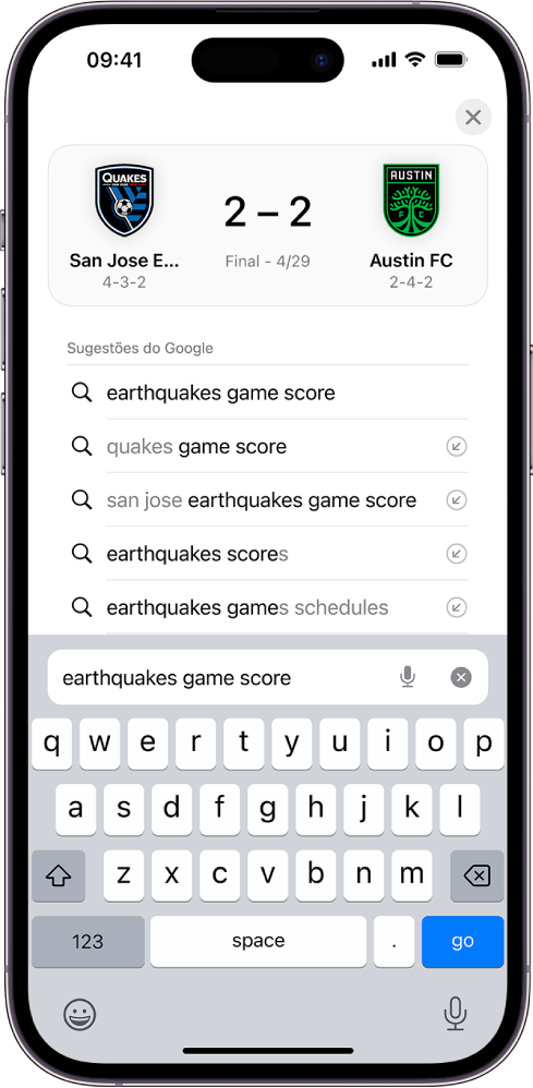 Tela de busca do Safari, com o teclado na parte inferior da tela. Acima do teclado, o campo de busca, com o texto “placar do jogo do catanduva”.