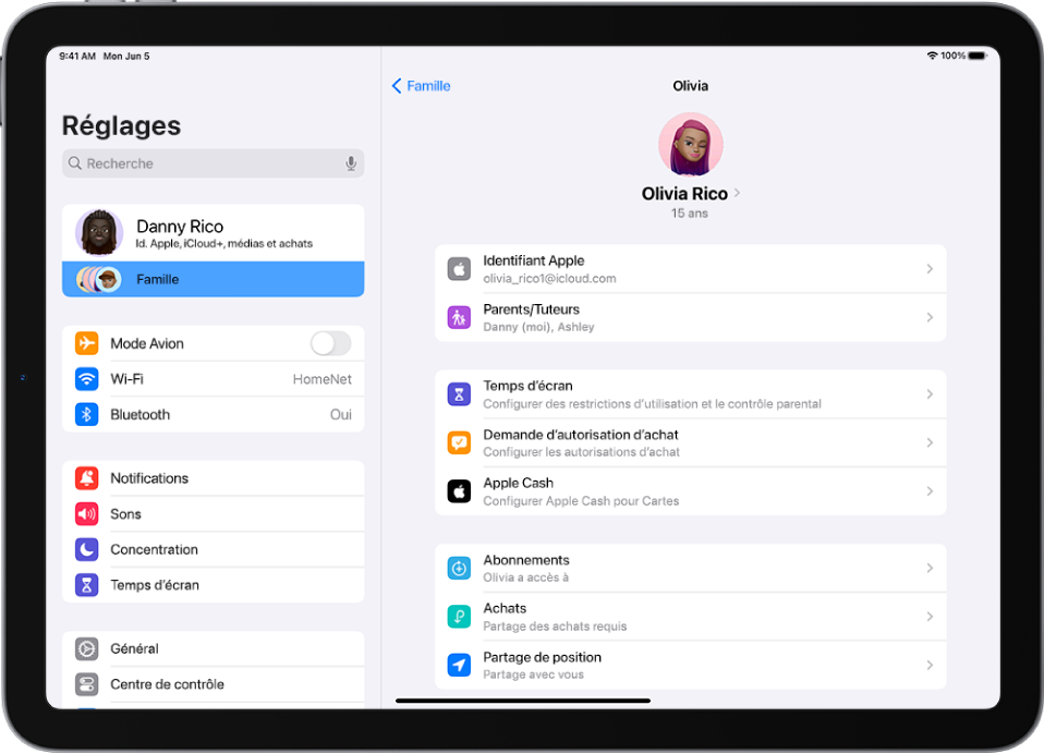 L’écran Réglages affichant les fonctionnalités disponibles pour un adolescent, comme « Demande d’autorisation d’achat » et « Apple Cash ».
