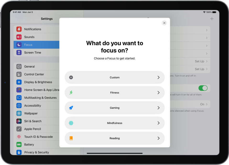 Način za nastavitev načina Focus za eno od dodatno zagotovljenih možnosti Focus, vključno z možnostmi Custom, Fitness, Gaming, Mindfulness in Reading.
